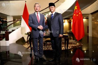 China și Indonezia convin să întărească relațiile în domeniile militar, al mineralelor, energiei și tehnologiei