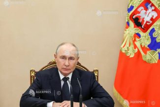 Rusia: Putin susține că situația aprovizionării cu combustibil este sub control, în pofida atacurilor ucrainene asupra rafinăriilor