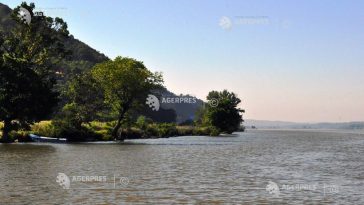 Debitul Dunării la intrarea în țară va scădea la 1300 mc/s până în 21 august
