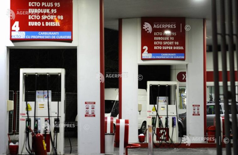 ANSVSA: Amenzi de peste 132.000 de lei, în urma unor controale privind siguranța alimentelor comercializate în benzinării