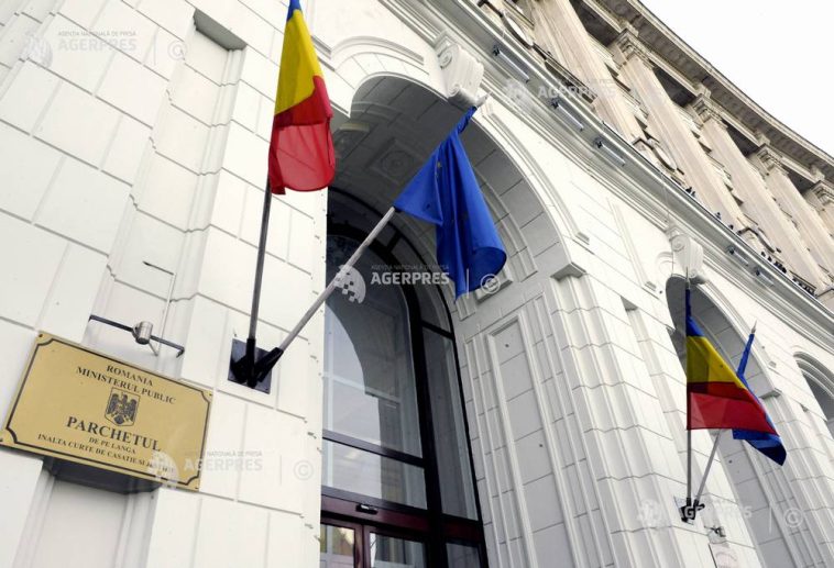 PICCJ: Trei persoane trimise în judecată după ce ar fi adus în România arme letale cumpărate din Turcia