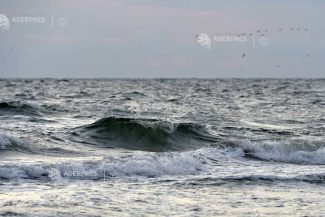 O dronă și fragmentele alteia, pe coasta bulgară a Mării Negre