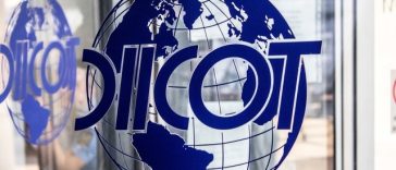Curtea de Apel Bucureşti a admis propunerea procurorilor DIICOT şi a dispus arestarea a cinci persoane în dosarul care vizează săvârşirea a numeroase infracţiuni cu violenţă de către o grupare care acţiona în Brăila
