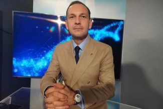 Prof. Univ. Dr. Radu Ţincu: Insolaţie, complicaţii neurologice, sincope şi tulburări de ritm cardiac. Sunt doar câteva dintre consecinţele consumului de alcool pe caniculă. Ce se întâmplă dacă facem sport intens sub razele soarelui