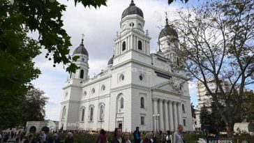 FRAGMENT DE ISTORIE: 640 de ani de la prima atestare documentară a Mitropoliei Moldovei