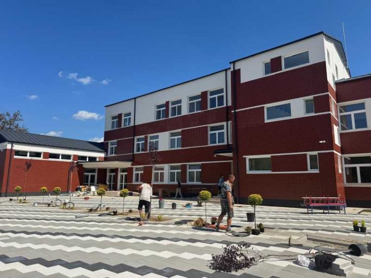 Bihor: Prima ”Școală Verde” din mediul rural, finanțată prin PNRR, va fi inaugurată la Drăgești