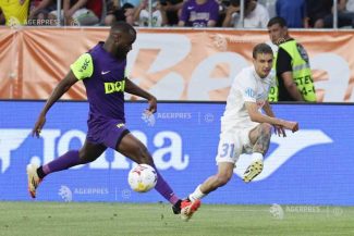 Fotbal: CFR Cluj l-a transferat pe fundașul Aly Abeid la Jeunesse Sportive de Kabylie