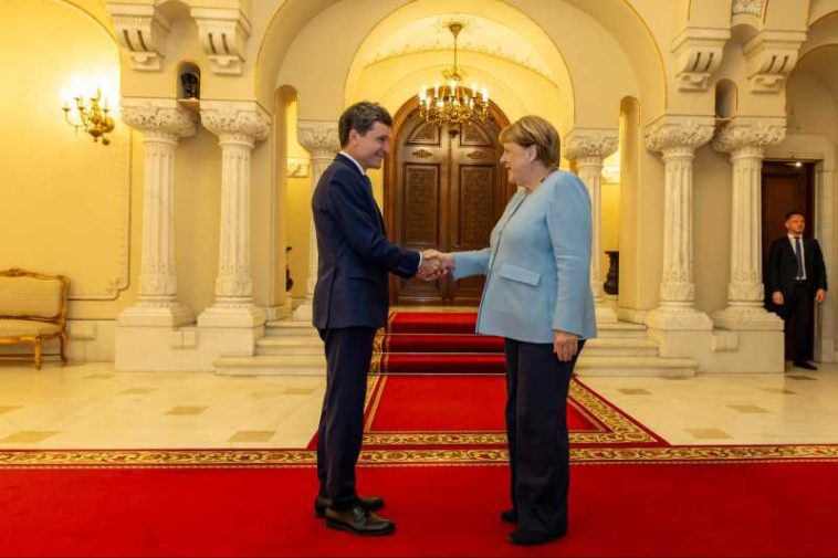 Angela Merkel – primită la Cotroceni; Președintele: Ne-am concentrat pe rolul pe care îl poate juca o UE mai solidară