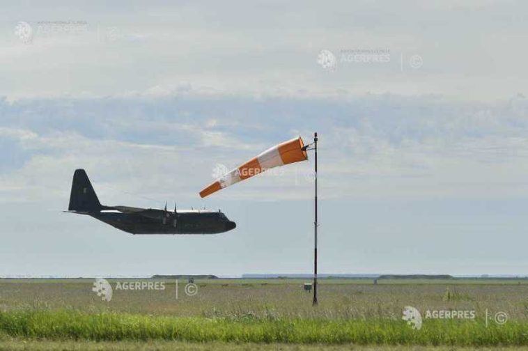 Olt: Spațiul aerian de la Deveselu – Caracal, survolat cu avioane și elicoptere în cadrul exercițiului ”Scutul 26”