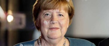 Merkel: Democrația – o formă potrivită pentru siguranță și libertate; trebuie să cheltuim mai mult pentru apărare