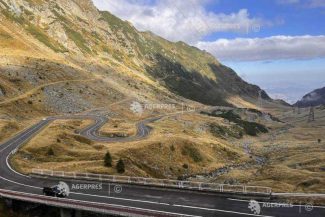 Infotrafic: Circulația pe Transfăgărășan, închisă între Arefu și Bâlea Cascadă; se desfășoară un eveniment automobilistic
