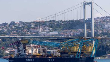 Două nave comerciale sub pavilion turcesc s-au ciocnit în largul Istanbulului