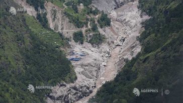 Viitură în Nepal/ Bilanțul provizoriu crește la 1.127 de morți și aproape 4.900 de dispăruți
