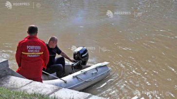 Caraș-Severin: Pompierii au intervenit pentru scoaterea a două persoane înecate în lacul Secu