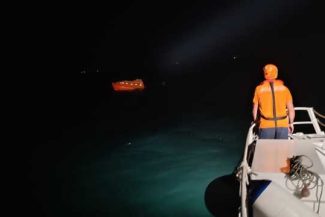 UPDATE/Turcia: O navă de marfă s-a scufundat în Marea Marmara; zece persoane dispărute (autorități maritime)
