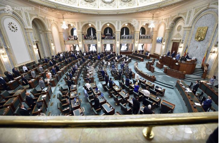Senat: A fost eliminată scutirea de la plata accizelor pentru băuturile alcoolice tradiționale destinate consumului propriu
