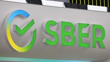 Economia rusă ‘îngheață’, avertizează șeful Sberbank