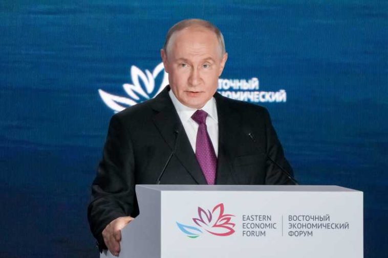 Putin menționează posibilitatea unui acord de pace, dar spune că avertismentul aviației ucrainene îngreunează situația