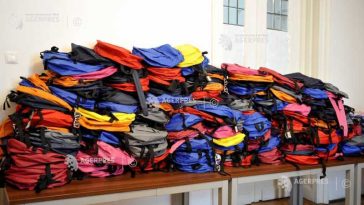 Covasna: Peste 30.000 de copii au primit ghiozdane și rechizite prin programul ‘Primul ghiozdan’ în ultimii 14 ani
