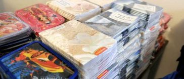 Prahova: Aproape 3.500 de copii de clasele 0 și I din Ploiești vor primi ghiozdane și rechizite