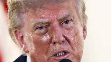 Trump sugerează că le va cere europenilor să plătească retroactiv armele americane oferite Ucrainei de Biden