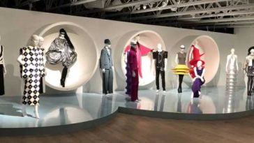 Muzeul Pierre Cardin, amenajat într-un palat venețian, se deschide pe 13 septembrie