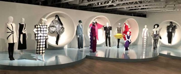 Muzeul Pierre Cardin, amenajat într-un palat venețian, se deschide pe 13 septembrie