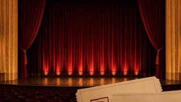 Bihor: Peste 200 de muzicieni deschid cu ‘Te Deum’ de Berlioz noua stagiune a Filarmonicii din Oradea