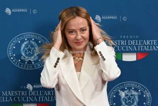 Giorgia Meloni atribuie stabilitatea Italiei alianțelor de centru-dreapta