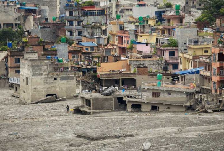 Viitură în Nepal/ Bilanțul provizoriu indică 1.287 de morți și 5.083 de dispăruți