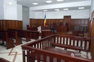 Constanța: Cântăreața Dana Marijuana, condamnată la peste 5 ani de închisoare cu executare pentru trafic de droguri