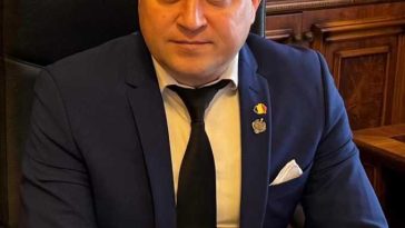 Botoșani: Senatorul Cătălin Silegeanu a demisionat din funcțiile politice deținute în AUR