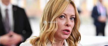 Nicușor Dan o felicită pe Meloni pentru cel mai longeviv guvern italian: Subliniază continuitatea instituțională