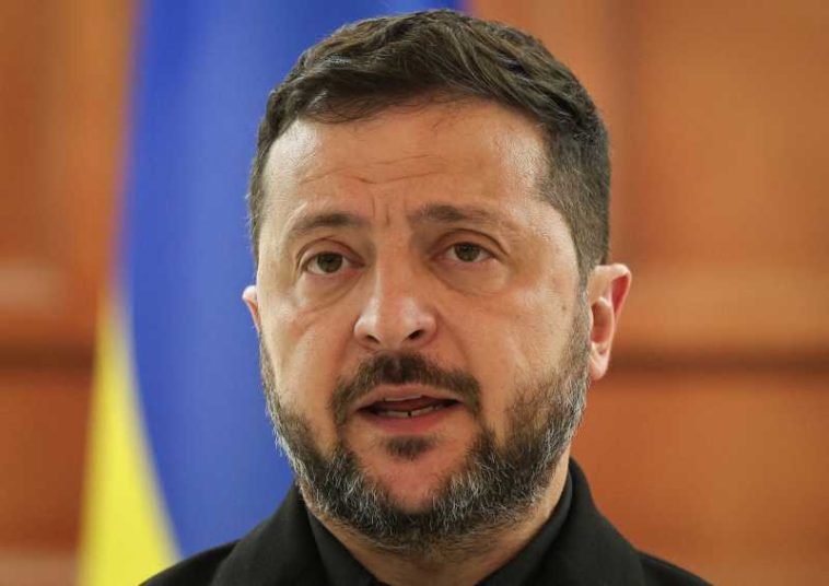 Zelenski îi propune Rusiei o suspendare a loviturilor aeriene în timpul vizitelor emisarilor americani la Kiev și Moscova