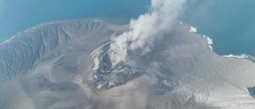 Autoritățile indoneziene au suspendat operațiunile pe șase aeroporturi după erupția vulcanului Anak Krakatau