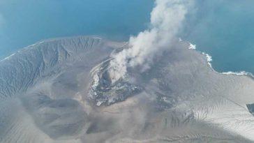 Autoritățile indoneziene au suspendat operațiunile pe șase aeroporturi după erupția vulcanului Anak Krakatau