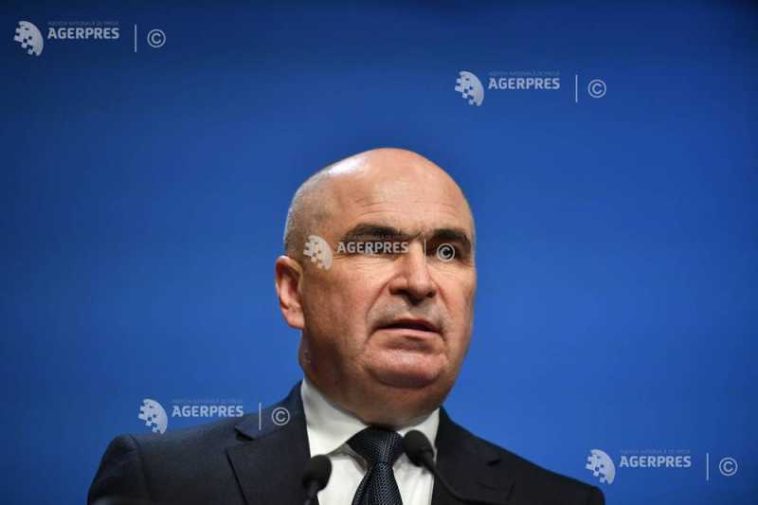 Bolojan: Noul an școlar începe în condițiile finalizării unor investiții în educație de peste 2,5 miliarde de euro