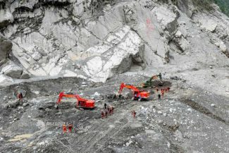 Viitură în Nepal/ Operațiunile de căutare în tuneluri sunt de o complexitate ‘fără precedent’ (expert australian)