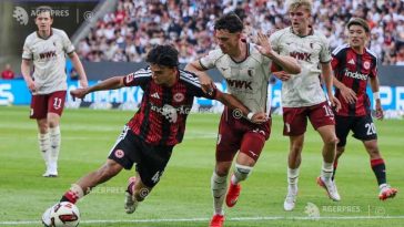 Fotbal: FC Augsburg, noul lider al campionatului Germaniei