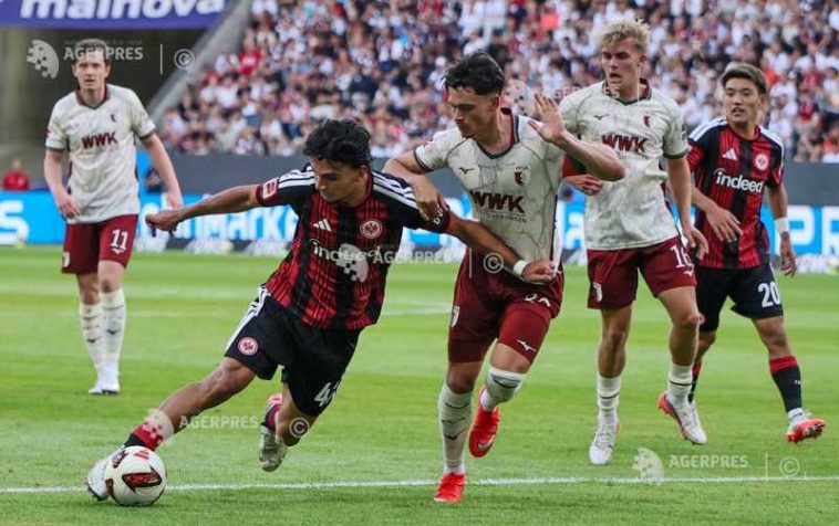 Fotbal: FC Augsburg, noul lider al campionatului Germaniei