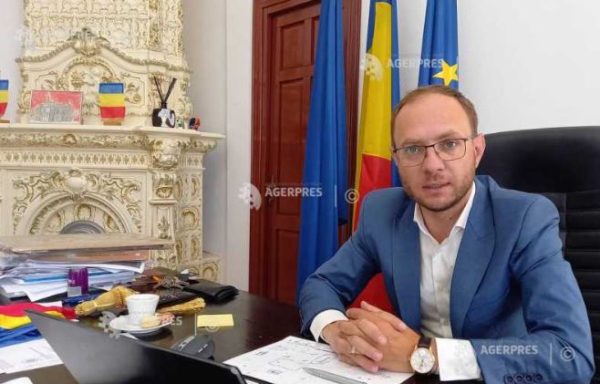 Primarul Botoșaniului, Cosmin Andrei, le cere profesorilor să nu mai strângă fondul clasei sau fondul școlii