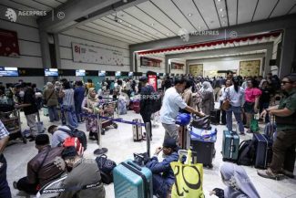Aproximativ 170.000 de turiști, blocați în Indonezia după erupția vulcanului Anak Krakatau