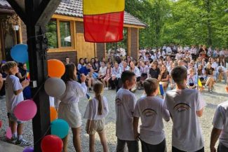 A XVII-a ediție a Programului de Tabere ARC, la final; 8.430 de copii și tineri din 21 de țări au redescoperit România
