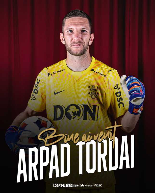 Fotbal: CFR Cluj a legitimat șapte jucători într-o zi