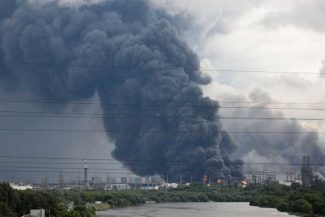 Ucraina atacă cu drone o rafinărie și un aerodrom al forțelor aerospațiale ruse din regiunea Saratov