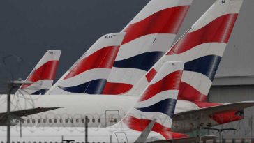 Zboruri perturbate în Marea Britanie de o defecțiune a sistemului de gestionare a traficului aerian