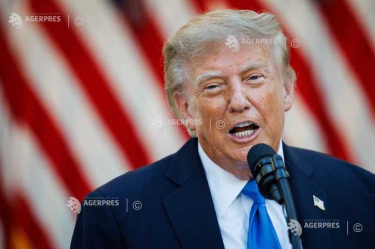 Trump a dăruit 135.000 de dolari în numerar către trei consilieri ai Casei Albe,între care Natalie Harp