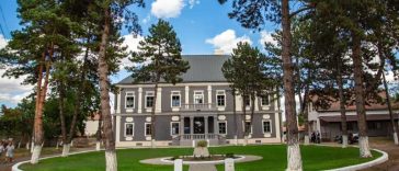 REPORTAJ/Sălaj: Castelul Bánffy din Nușfalău, reședința nobiliară care renaște după decenii de degradare