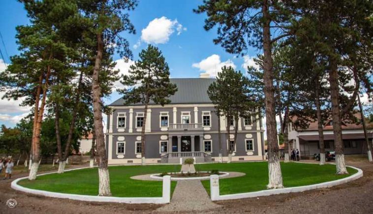 REPORTAJ/Sălaj: Castelul Bánffy din Nușfalău, reședința nobiliară care renaște după decenii de degradare