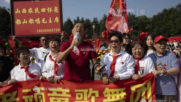 China: ‘Jos capitalismul’, se aude din localitatea natală a lui Mao, la 50 de ani de la moartea sa